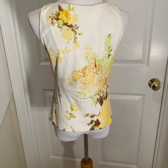 Top - NWT, Roberto Cavalli beautiful floral top.